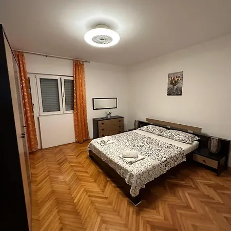 Stone Sun Apartment