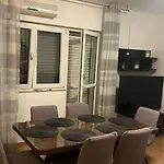Stone Sun Apartment Kaštela