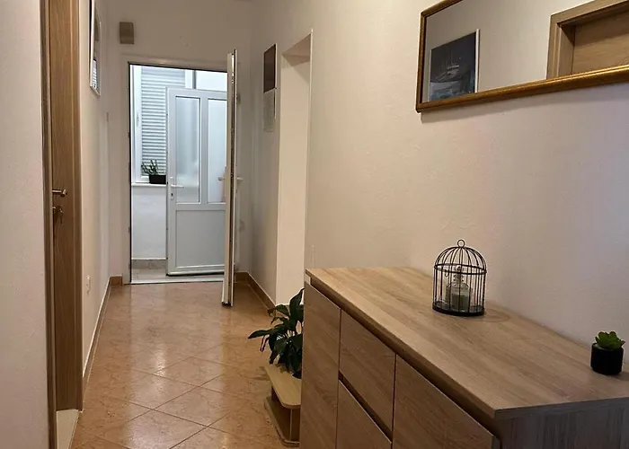 Stone Sun * Kaštela